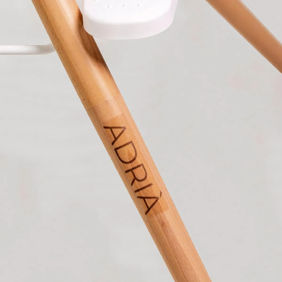 - Trona infantil de madera Adriá*ASALVO New