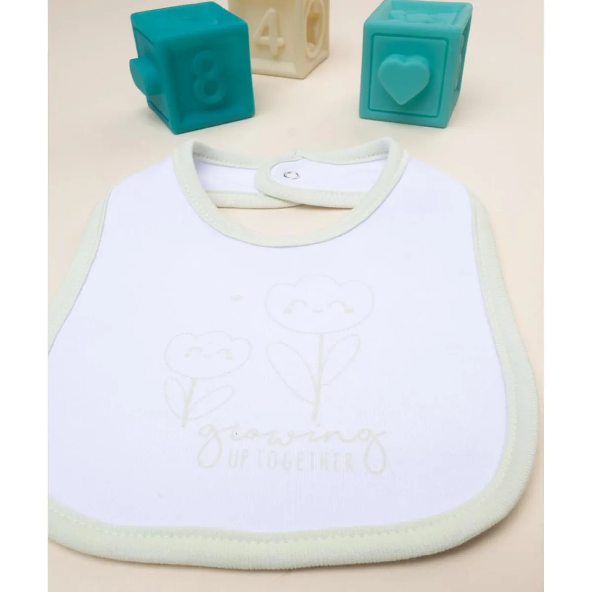 Babero niña blanco/verde*Prenatal Outlet