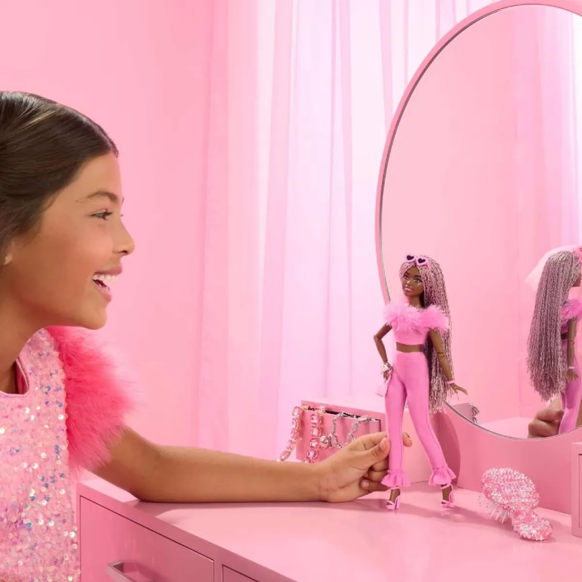 Discount Barbie - Muñeca Deluxe Style con trenzas Muñecas