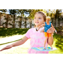 Sale Barbie - Muñeco Ken con tabla de surf ㅤ Muñecas