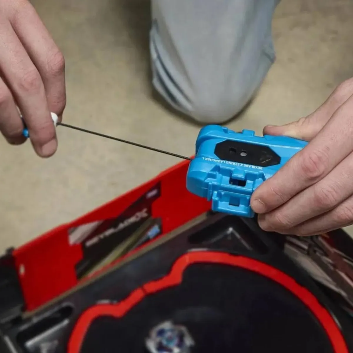 Best Beyblade X - Lanzador con cuerda y Cobalt Dragoon 2-60C Figuras De Acción