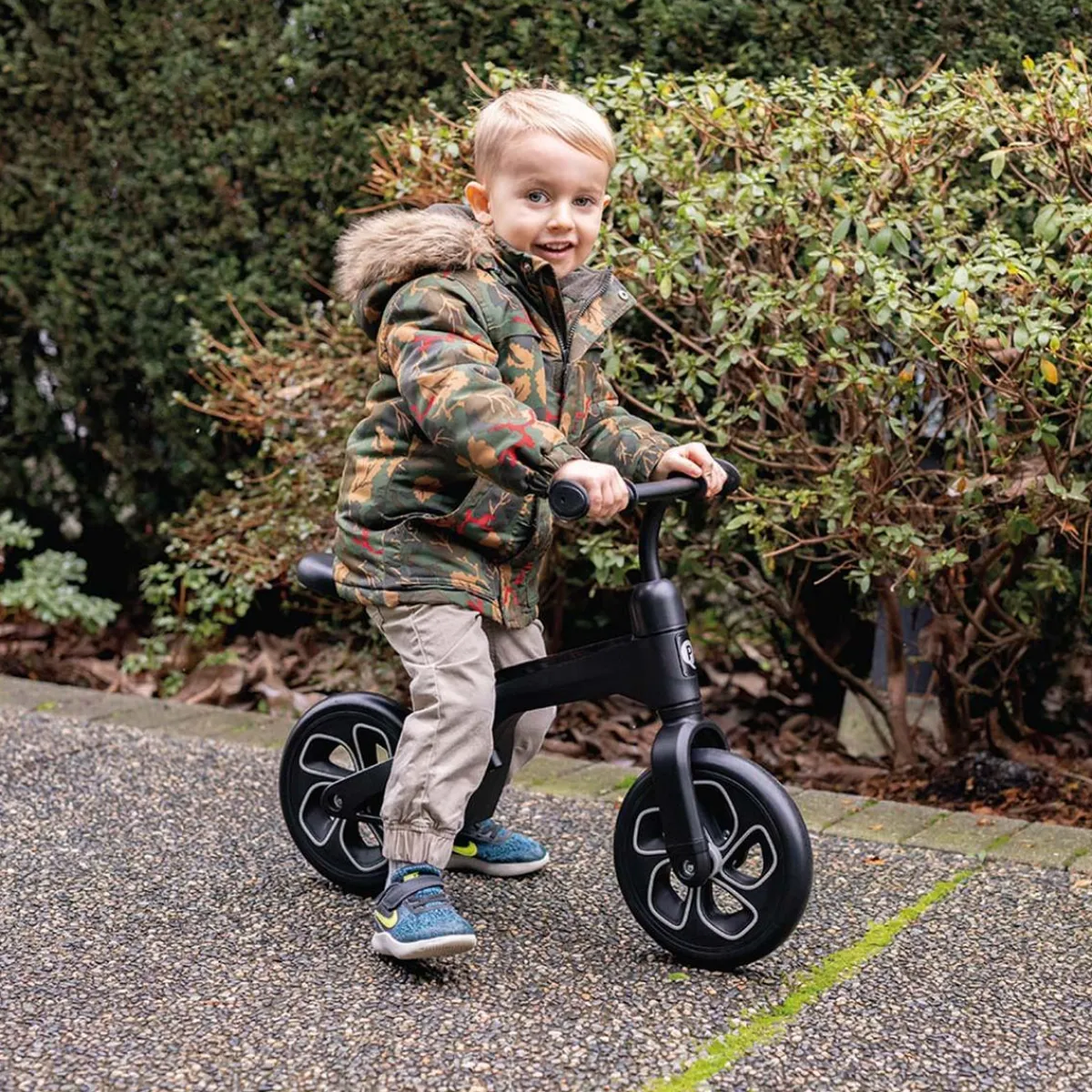 Bicicleta sin pedales Tech Balance Negra*QPLAY