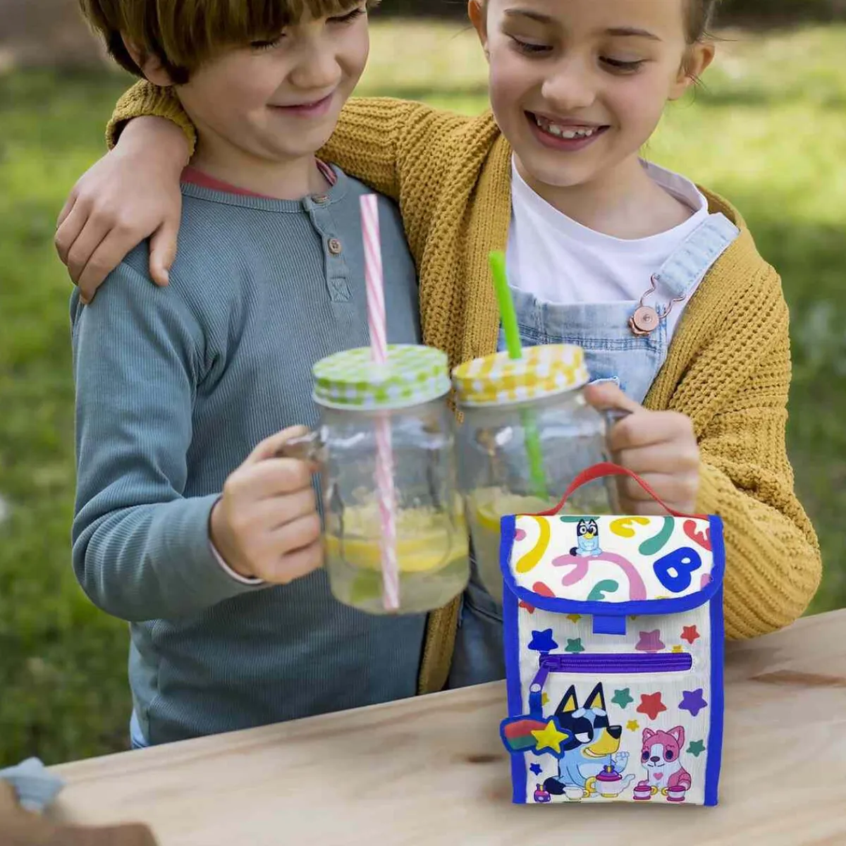 Outlet Bluey - Bolsa de Merienda - Colección Rainbow Material Escolar