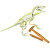 - Arqueojugando velociraptor fosforescente*CLEMENTONI