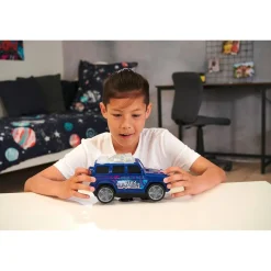 Sale Coche de juguete con luces intermitentes, música y giros, incluye pilas ㅤ Vehículos Y Circuitos