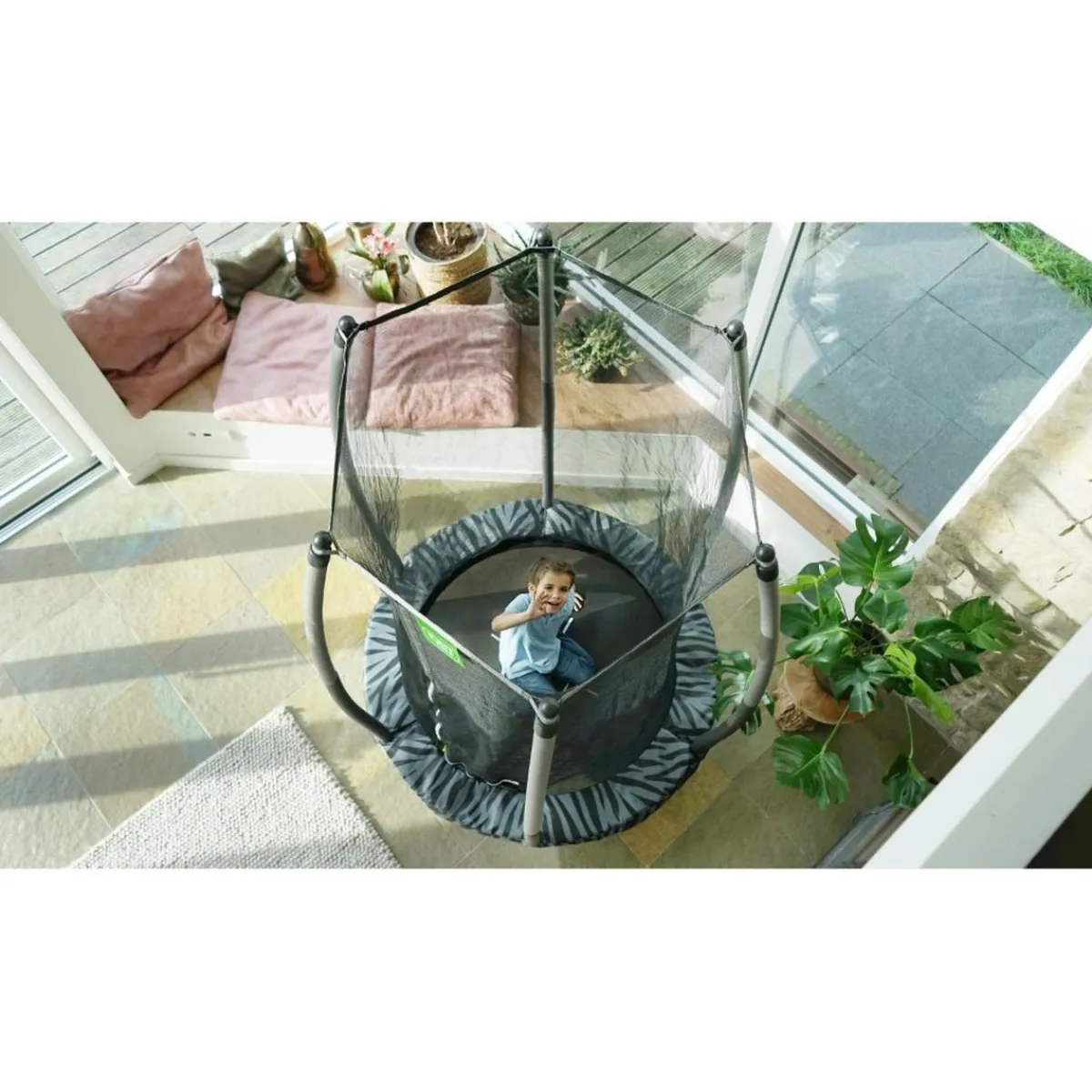 Exit - Cama elástica Junior Tiggy negro/gris con red de seguridad*Exit Toys Clearance