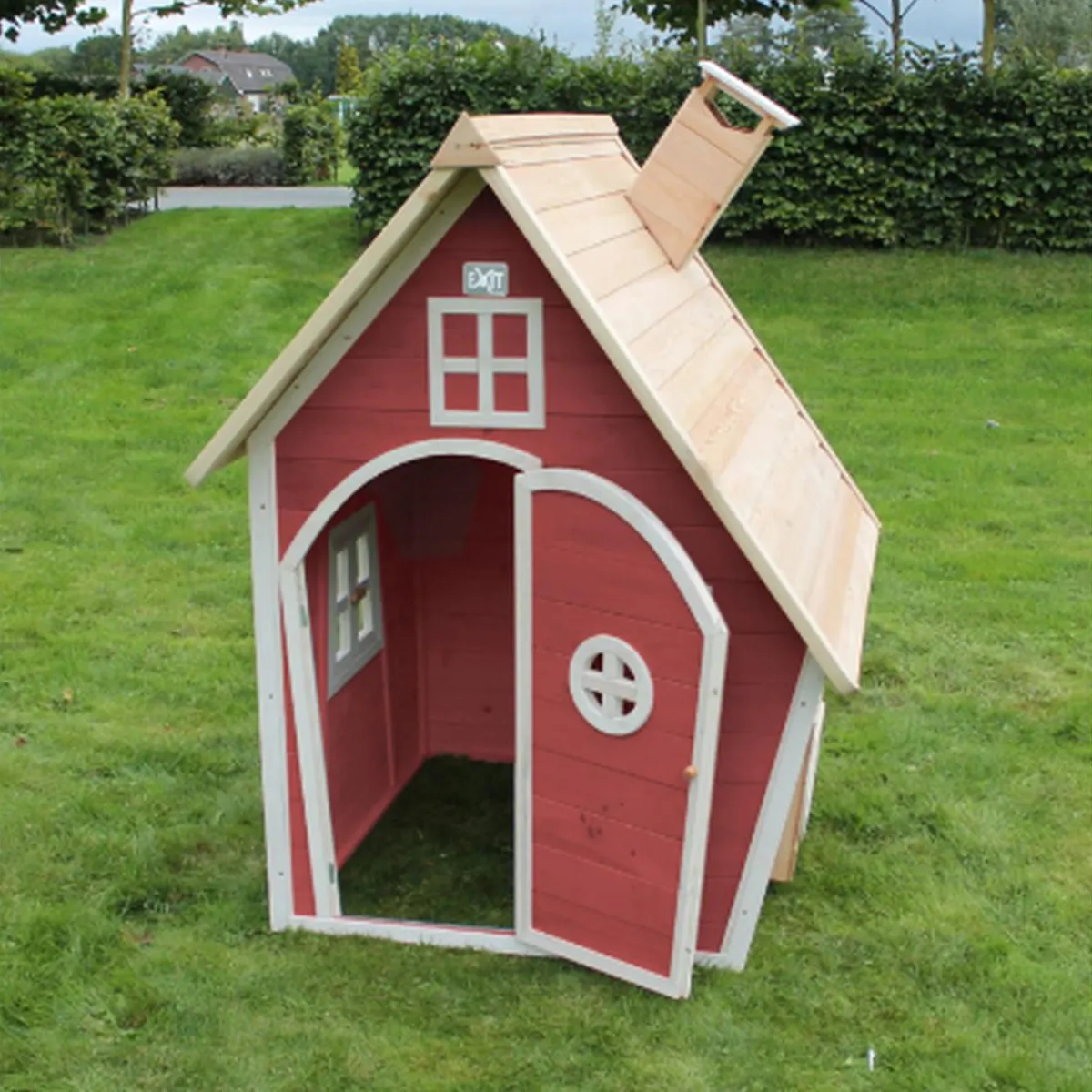 EXIT - Casita Fantasía de madera roja*Exit Toys Online