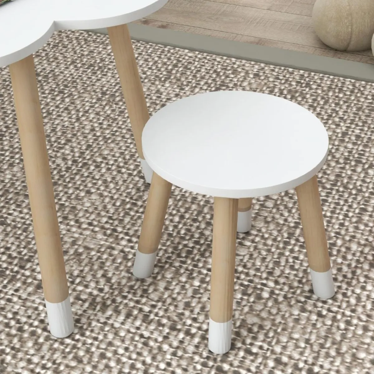 Outlet - Mesa Flor y bancos Blanco Estilo De Vida