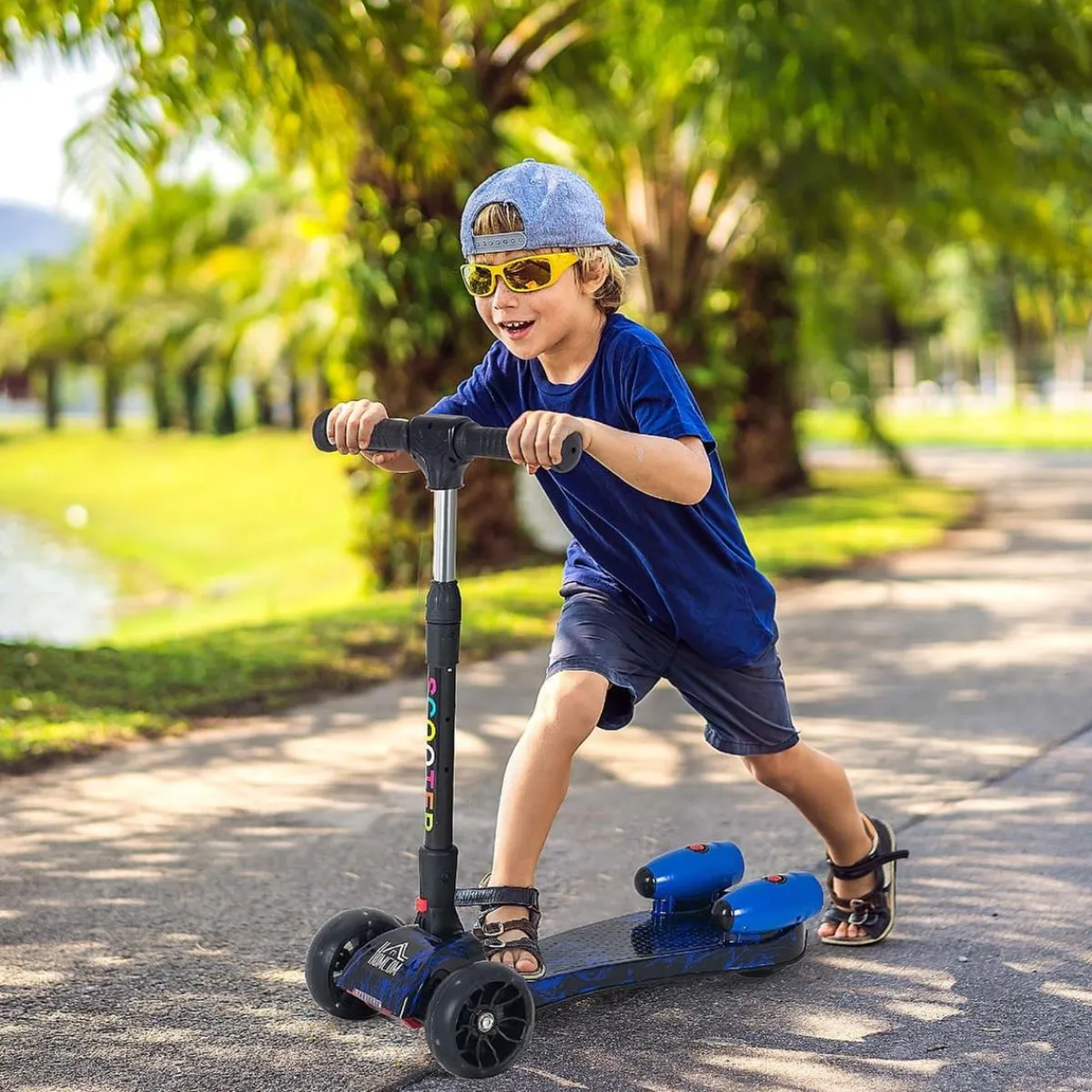 Hot - Patinete scooter Azul con efectos de luz y sonido Patines Y Monopatines