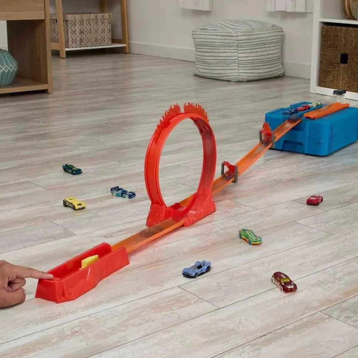 New Hot Wheels - Hot Wheels Pista Acrobacias en Llamas con vehículo incluido Vehículos Y Circuitos