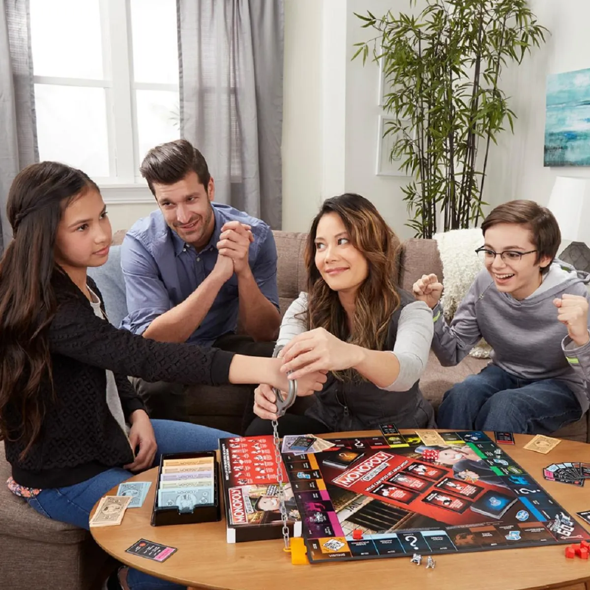 Monopoly - Tramposo*HASBRO EU TRADING Sale