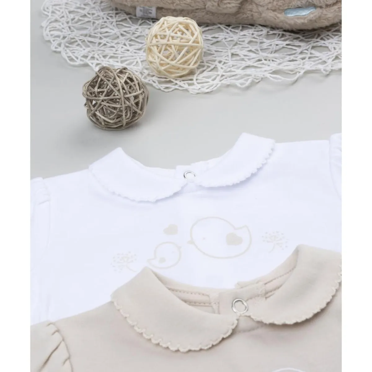 Pack 2 conjuntos de recién nacida blanco/beige*Prenatal Clearance