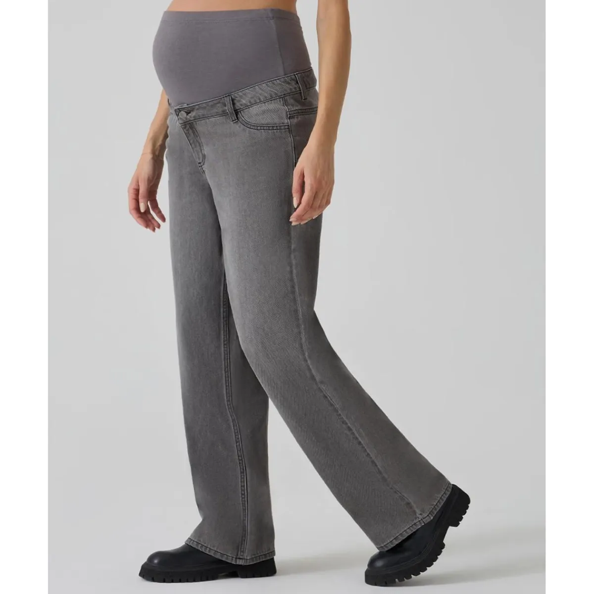 Pantalón premamá denim gris pierna ancha*Prenatal Discount