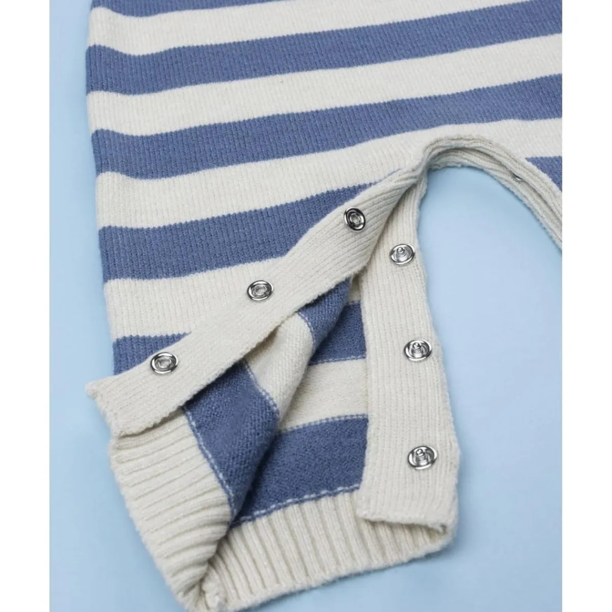 Pijama de bebé a rayas beige y azul*Prenatal Online