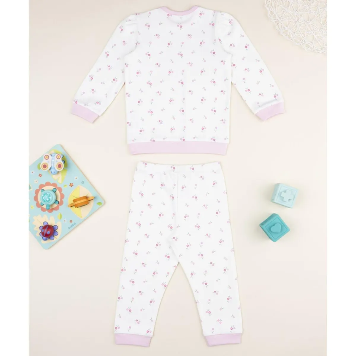 Pijama niña flores allover*Prenatal Discount