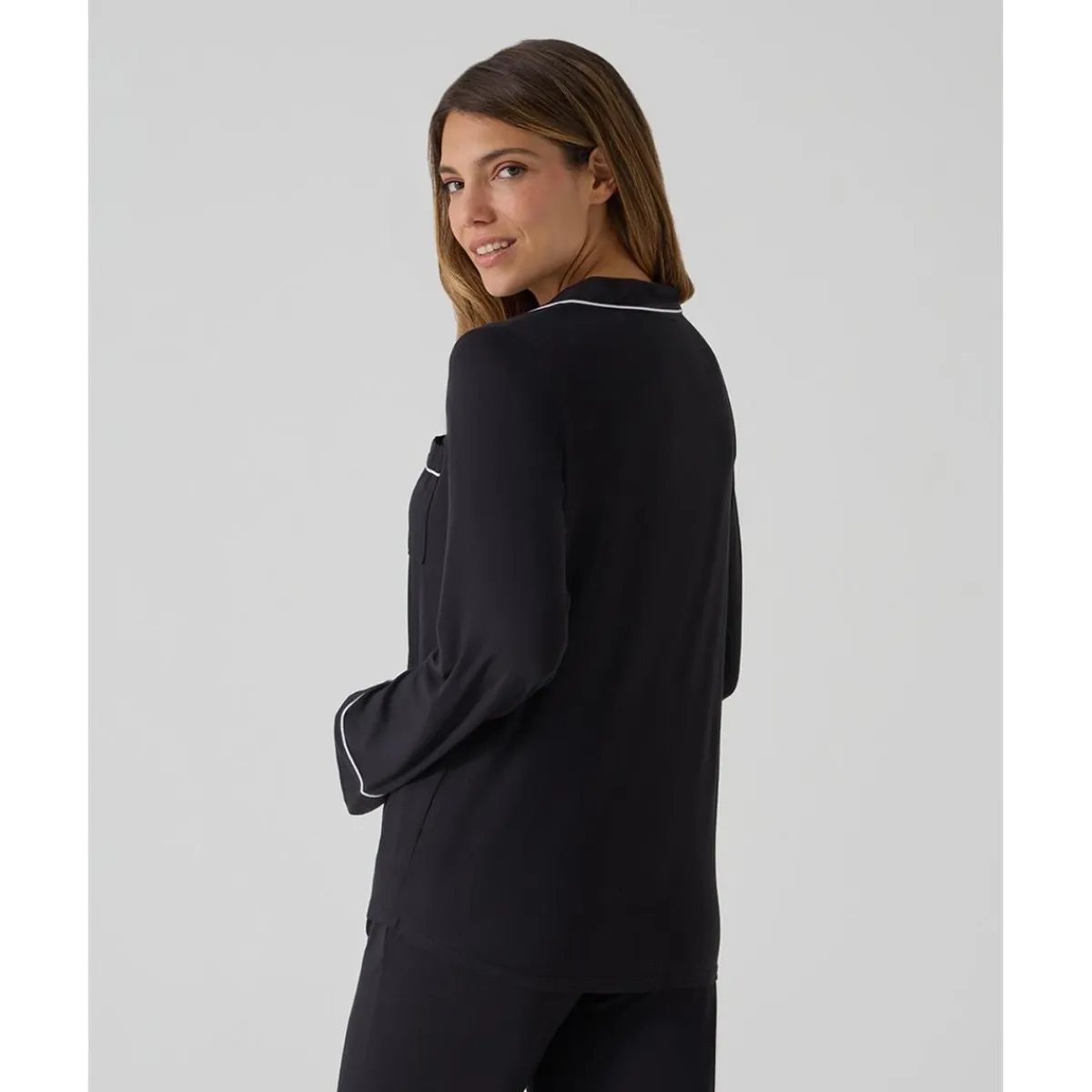 Pijama premamá negro de dos piezas con bolsillo*Prenatal Best