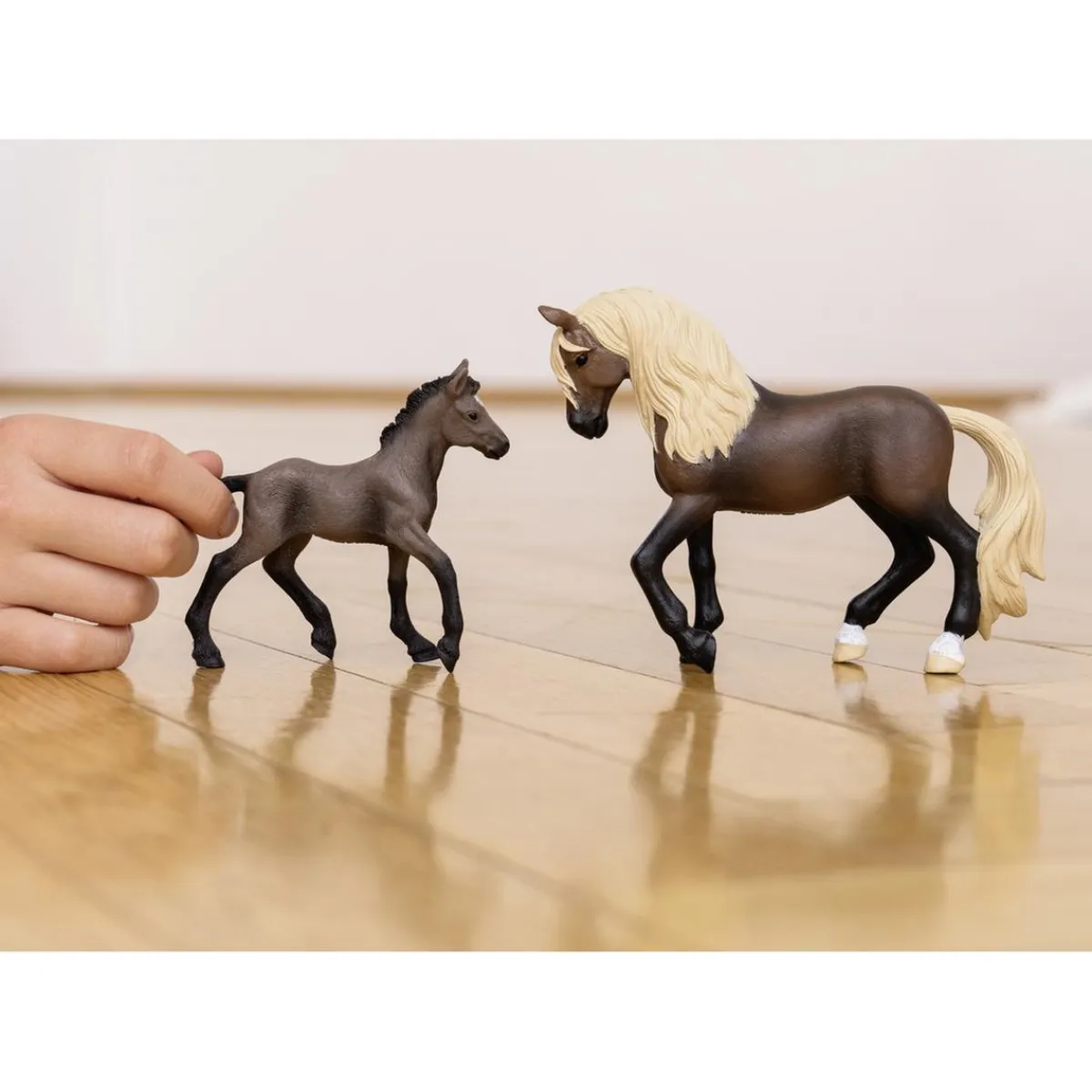 Discount - Equino Paso Peruano Juguete ㅤ Coleccionables Y Mini Mundos